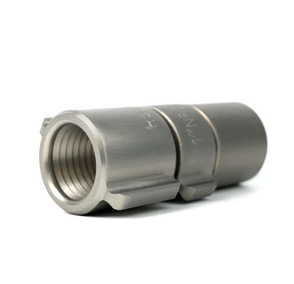 火のホースコネクタはどのように機能しますか？